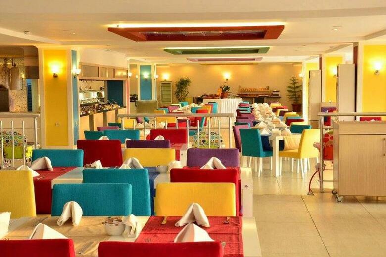 Side Win Hotel & Spa