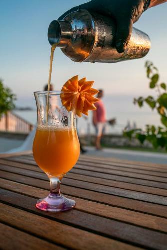 Hotel Side Beach Club