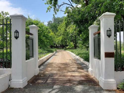 Hostal Gardiol Country House