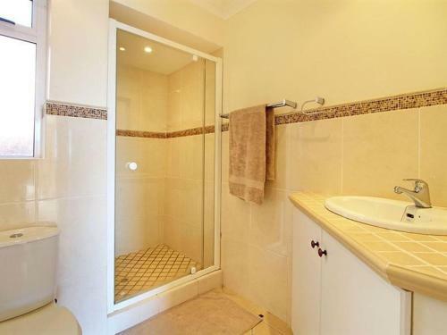 Hostal Blueline Guesthouse-seaforth, Simon's Town