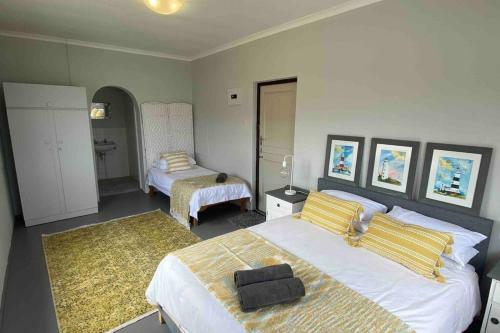 New Listing! Seafront-7 Sleeper Holiday Home
