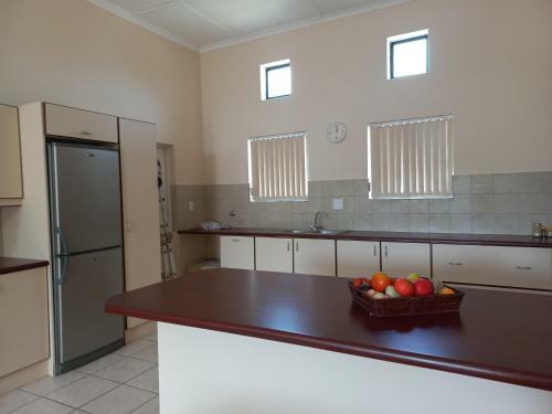 Struisbaai 3 Bedroom Self Catering House