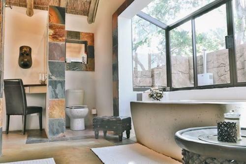 Tshukudiba Game Lodge