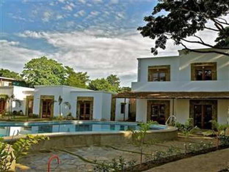Acacia Tree Garden Hotel