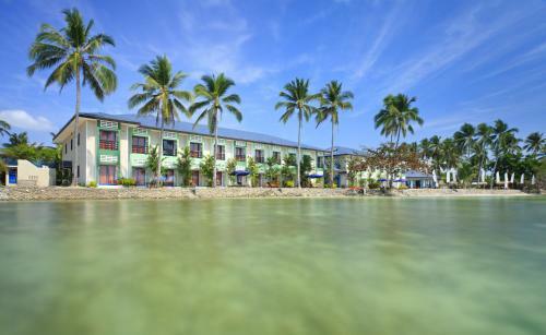 Hotel Microtel By Wyndham Puerto Princesa
