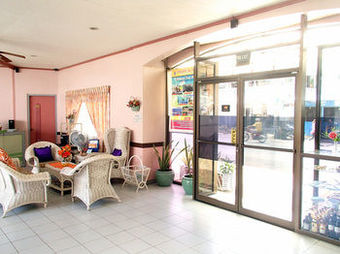 Posada Tropical Sun Inn