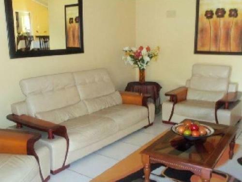 Hostal Lilliz Guest House