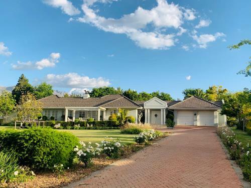 L'bloom Country House