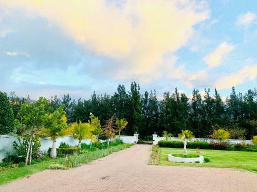 L'bloom Country House