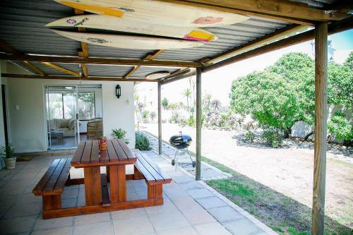 Amazing Beach House In Melkbos!