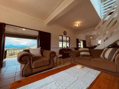 Kwasani Country House