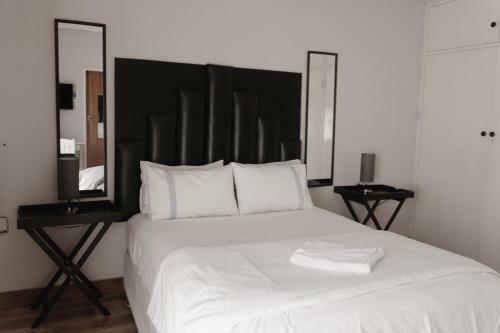 Hostal Happy Living Guesthouse