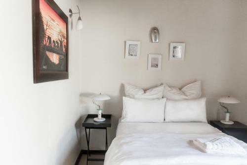 Hostal Happy Living Guesthouse