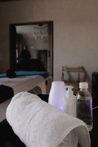Hostal Happy Living Guesthouse