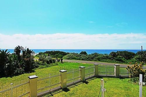 Apartamento Uvongo - Beach Paradise & Open Ocean View