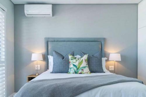 Apartamento Waterfront Getaway, 2 Bedroom Seaside Bliss