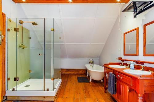 Kana Guest Farm - Sleeps 44