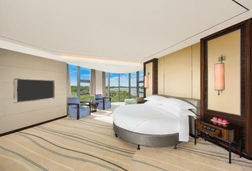 Hotel ????????