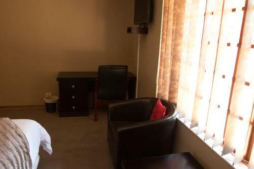 Hostal Bara?sguesthouse