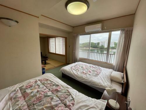 Marina Hotel Kaikuu