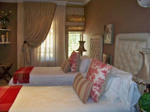 Hostal Linga Longa Guest House