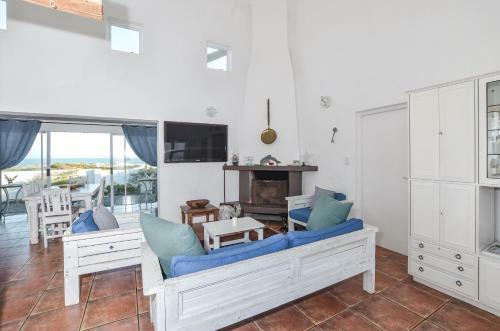 Whale Tale Beach House