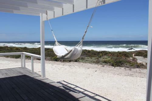 Villa Pearl Bay Beach Home
