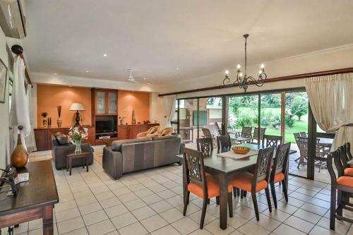 Villa The Conservatory A10 At Selborne Golf Estate