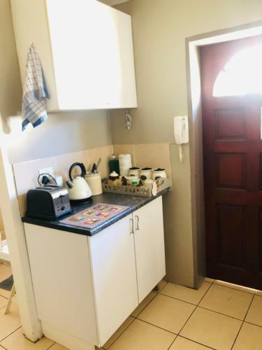 Apartamento Cozy Guest Suite With Private Access