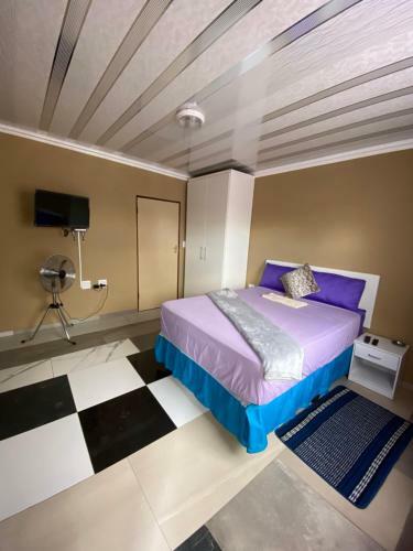 Lodge Ext4 Guest House