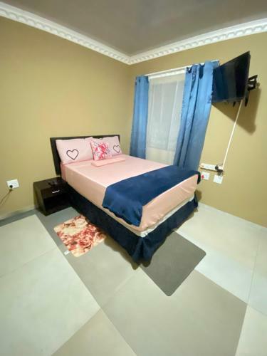 Lodge Ext4 Guest House