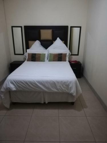 Apartamento Rocky Ridge Guest House 2 Self Catering - No Alcohol Allowed