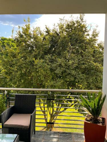 Nyne9 Apt Presents Lovely Jackal Creek Apartment