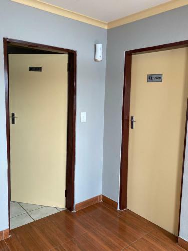 Hostal Cosmo City Ext 4 Lodge