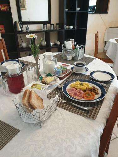 Hostal Casa de Jardim Guesthouse