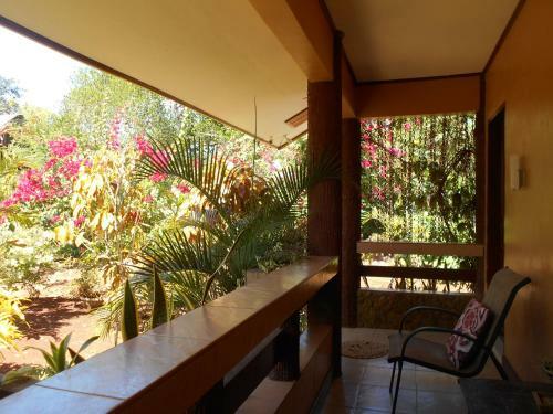 Hostal Jungle Flower Guest House