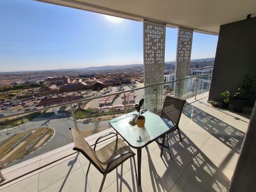 Ellipse Waterfall Upmarket Apartment
