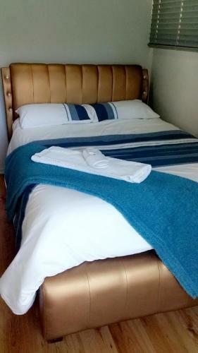 Hostal Midrand Bed And Breakfast