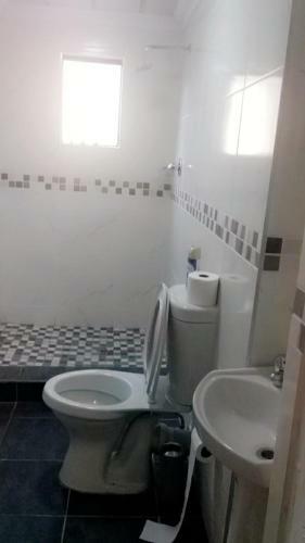 Hostal Midrand Bed And Breakfast
