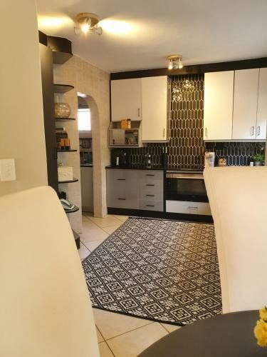 Luxury Boutique Home In Kyalami