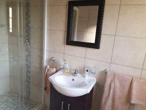 Hostal Weeping Willow