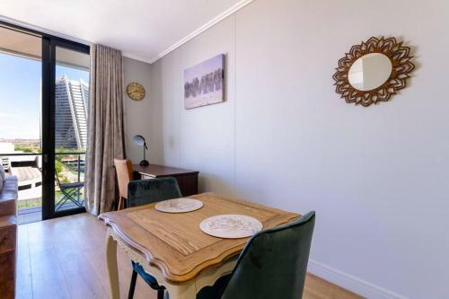 Apartamento Alimama Spaces: The Pinnacle Ellipse