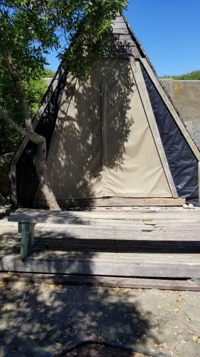 Jacob's Bay Boutique Backpackers