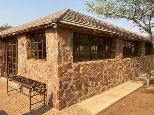 Lodge Moletani Game Ranch