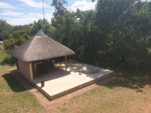 149 Zebula (8 Adults 4 Children)