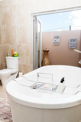 Apartamento Settle Inn Self Catering Accommodation