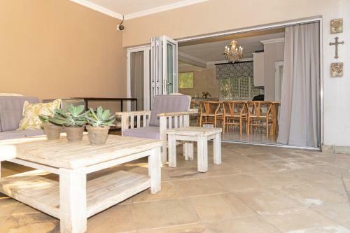 Villa Bela Rini Guesthouse
