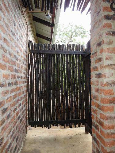 Kruger's Retreat House & Kruger's Rest Studio
