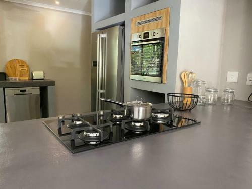 Jackals Dream - Self Catering Villa Bordering Kruger National Park