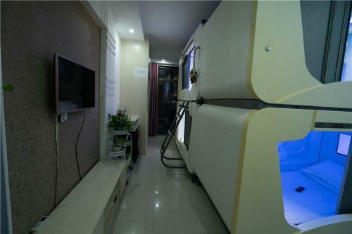 Nanchang Xinchao Capsule Hotel